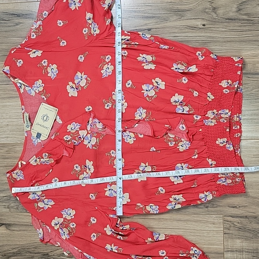 Democracy Red Floral Ruffle Blouse - Picture 7 of 9